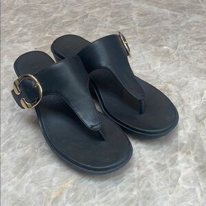 Elegant Black Sandals.  AEROSOLES brand new.